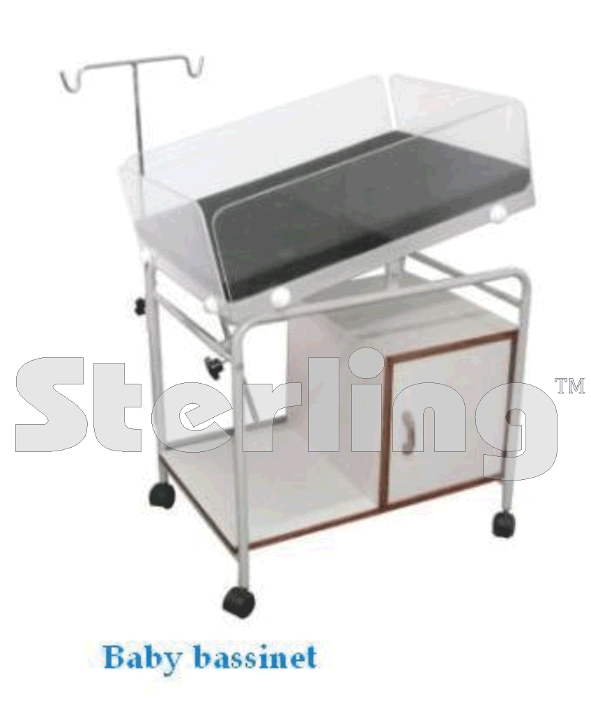 BABY BASSINET DELUXE