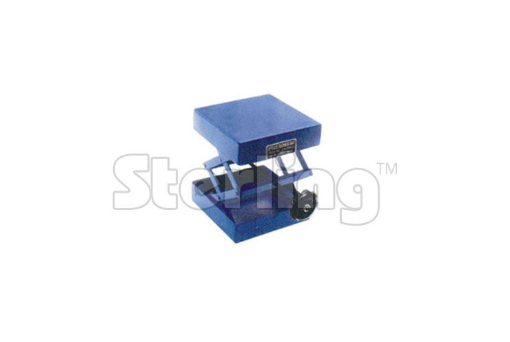LABORATORY JACK, BOX TYPE
